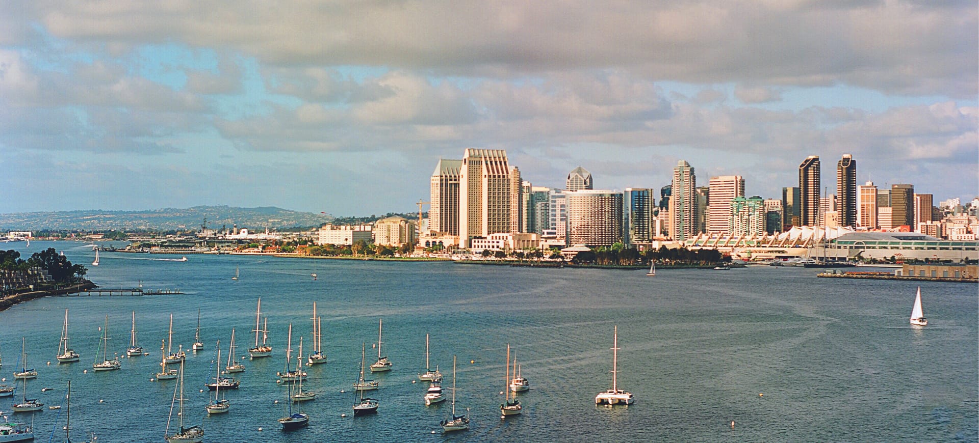 yacht-club-1